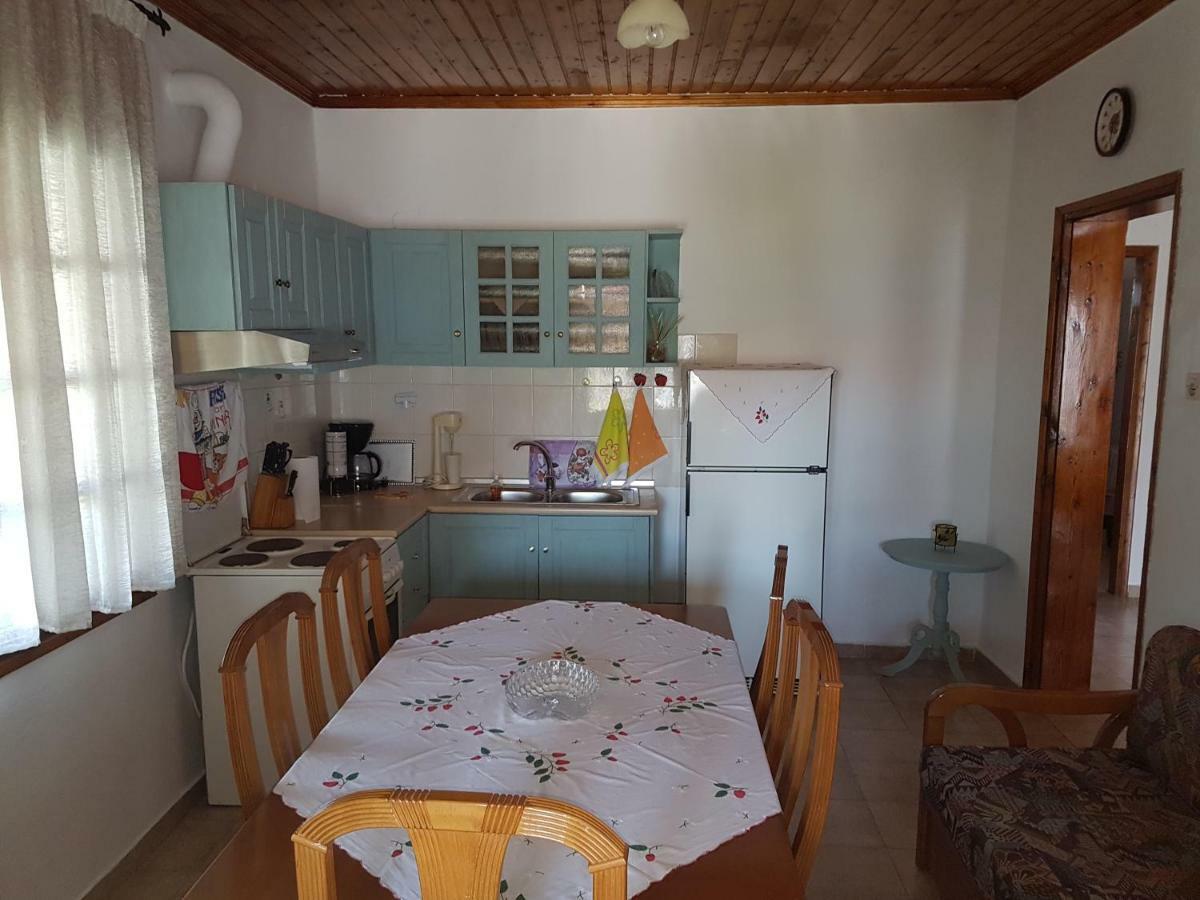 아이오스 니콜라오스 Nikolaos House 아파트 외부 사진